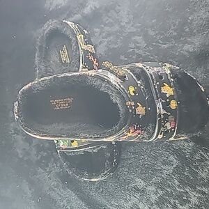 Crocs x Harry Potter x Vera Bradley Cozy fur lined sandals